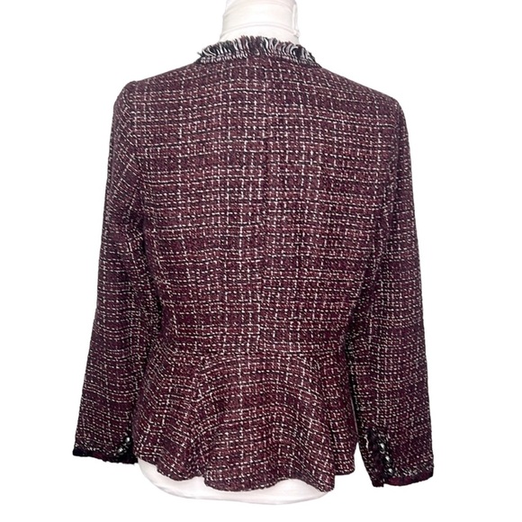 WHBM Peplum Detail Blazer - Picture 5 of 5